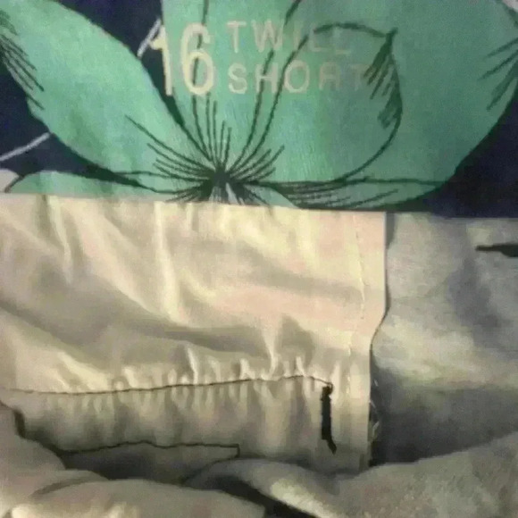 womens shorts x2 pairs plus  size a new approach beach Vacation shorts size 16 - Picture 10 of 13